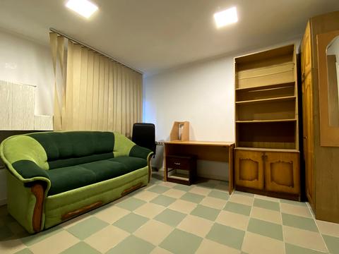 комерційна за адресою Максима Берлинського вул., 31