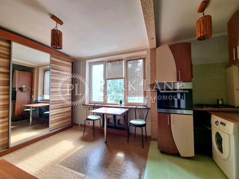 квартира за адресою Київ, Павла Петриченка вул., 75