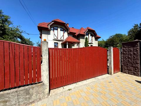 будинок за адресою Золотиста вул., 34