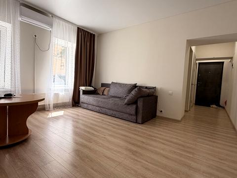 квартира за адресою Тараса Кузьміна вул., 12