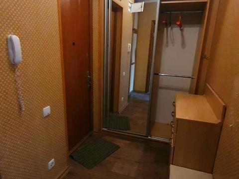 квартира за адресою Киргизька вул., 12