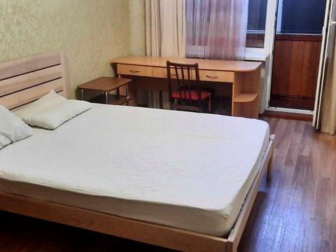 квартира за адресою Киргизька вул., 12