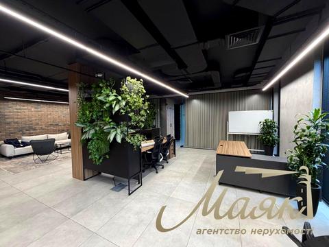 комерційна за адресою Красилівська вул., 11