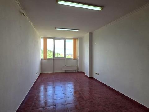 комерційна за адресою Чернівці, Рівненська вул., 5-A