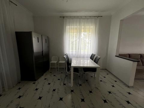 будинок за адресою с. Гатне, Прикордонна вул., 52