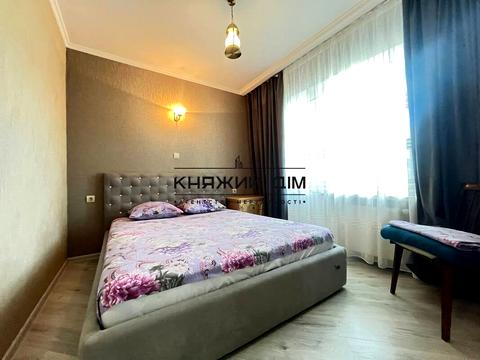 квартира по адресу Софии Русовой ул., 7