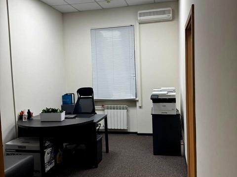 комерційна за адресою Саксаганського вул., 111а