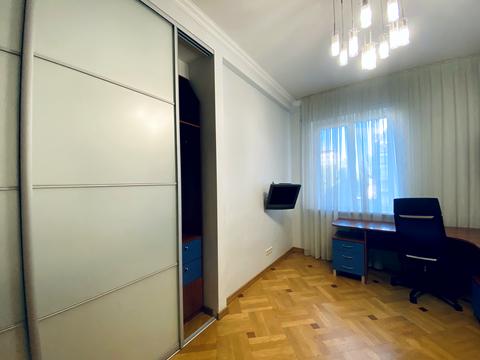 квартира за адресою Левка Лук'яненка вул. (Василя Жуковського), 21-А