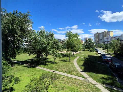 квартира за адресою Червоної Калини просп. (Володимира Маяковського), 23