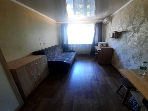 кімната за адресою Космонавтів вул., 25/3