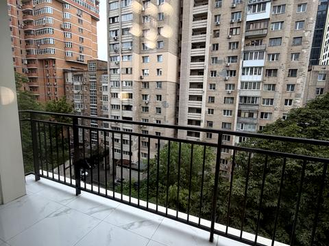 квартира за адресою Василя Тютюнника вул. (Анрі Барбюса), 28-А