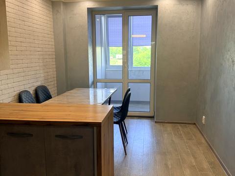 квартира по адресу Героїв Чорнобиля ул., 3