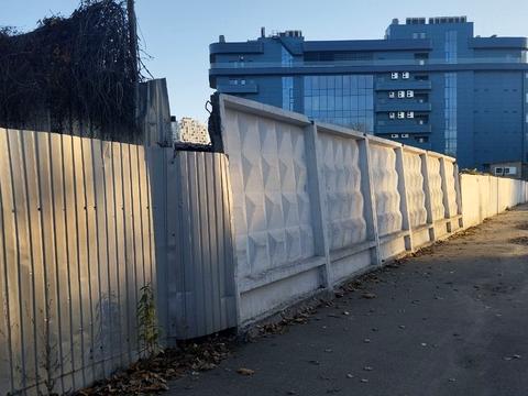 паркомісце за адресою Ґарета Джонса вул. (Сім'ї Хохлових), 8А