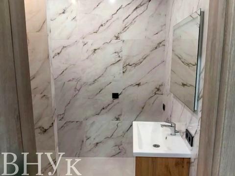 квартира за адресою Ужгород, Сергія Мартина вул., 4