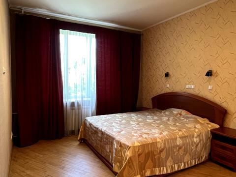 квартира за адресою Академіка Вернадського бульв., 5/19