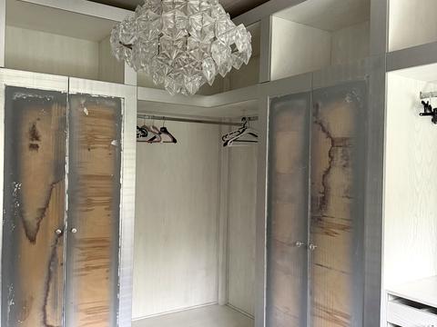 будинок за адресою Квітнева