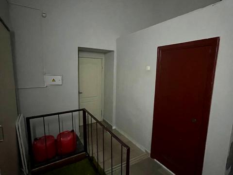 комерційна за адресою Старокозацька вул. (Комсомольська), 20