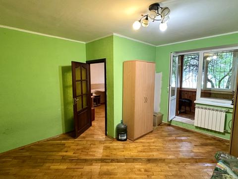 комерційна за адресою Автозаводська вул., 7
