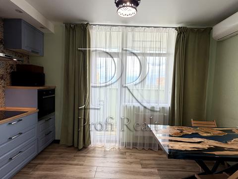 квартира по адресу Олены Пчилки ул., 3-В