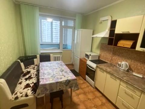 квартира по адресу Драгоманова ул., 6-А