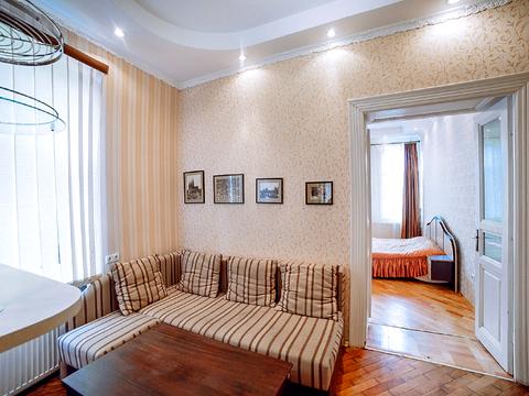 квартира за адресою Князя Ярослава Осмомисла пл., 28