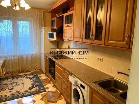 квартира по адресу Киев, Бакинская ул., 37-Г
