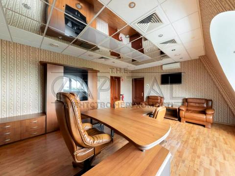 коммерческая по адресу Кияновский пер., 7А