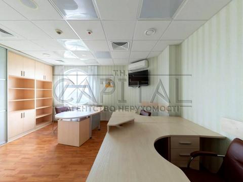 коммерческая по адресу Кияновский пер., 7А