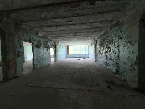 комерційна за адресою Левка Лук'яненка вул. (Ватутіна), 14