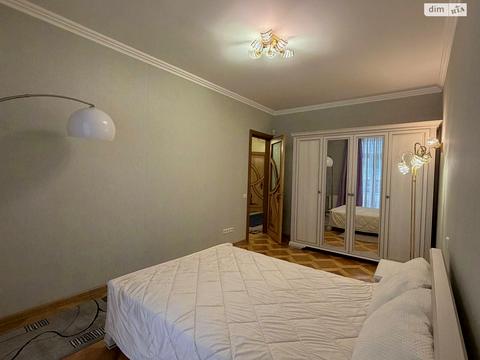 квартира по адресу Александра Конисского ул., 45-49