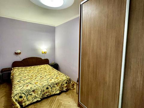 квартира за адресою Володимира Великого вул. (Артема), 5