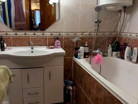 квартира за адресою Грушевського вул., 2