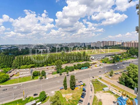 квартира за адресою Академіка Глушкова просп., 9-Г