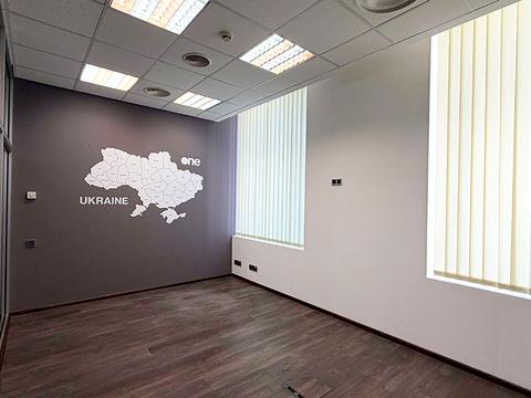 коммерческая по адресу Миколи Грінченка ул., 4