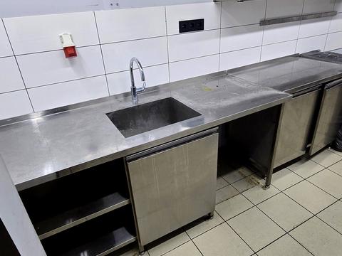 комерційна за адресою Київ, Володимирська вул., 12-В