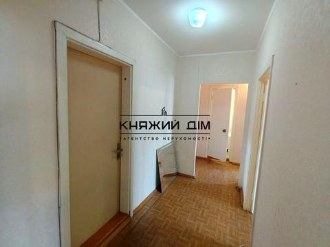 комерційна за адресою Петра Григоренка просп., 38а