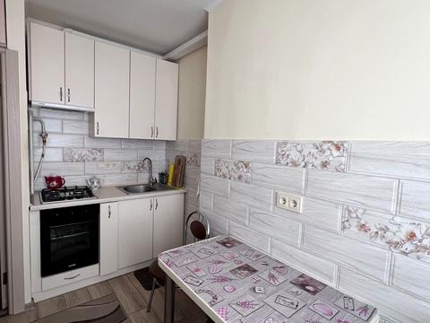 квартира за адресою Володимира Великого вул. (Артема), 49а