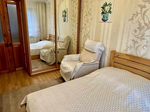квартира за адресою Андрія Малишка вул., 3
