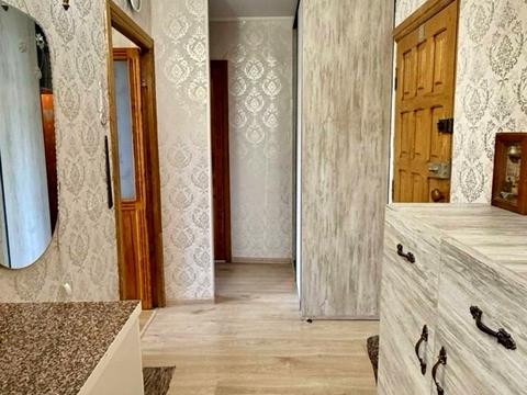 квартира за адресою Андрія Малишка вул., 3