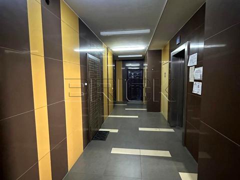 комерційна за адресою Регенераторна вул., 14