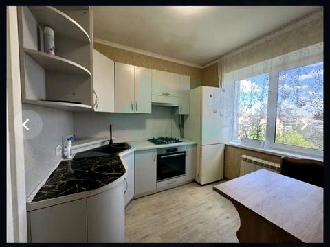 квартира за адресою Героїв просп., 40