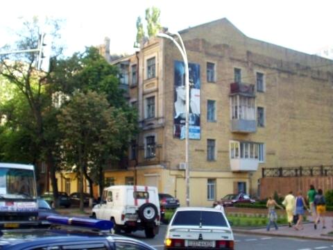комерційна за адресою Жилянська вул., 55