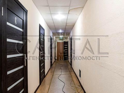 комерційна за адресою Жилянська вул., 55