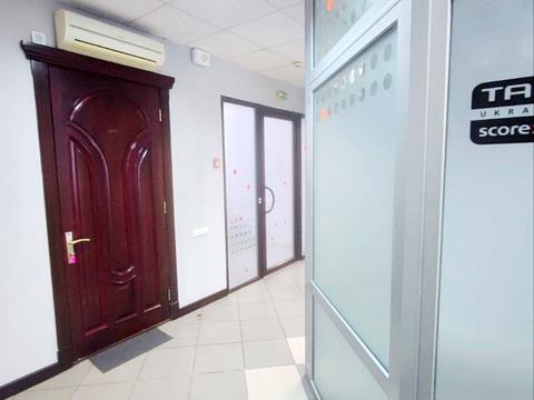 комерційна за адресою Київ, Ігорівська вул., 12