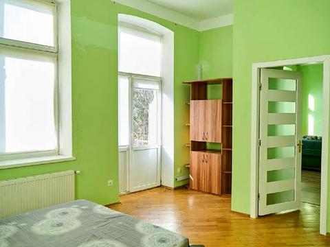 квартира по адресу Богуна ул., 8