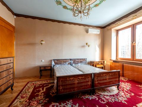 квартира за адресою Михайла Грушевського вул., 34-А