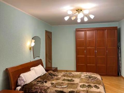 квартира за адресою Київ, Леся Курбаса просп., 7-А
