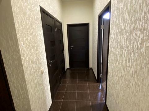 комерційна за адресою Миру вул., 13