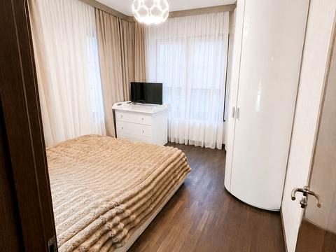 квартира за адресою Успішна вул., 18
