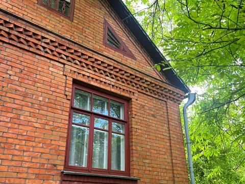 будинок за адресою Центральна, 74